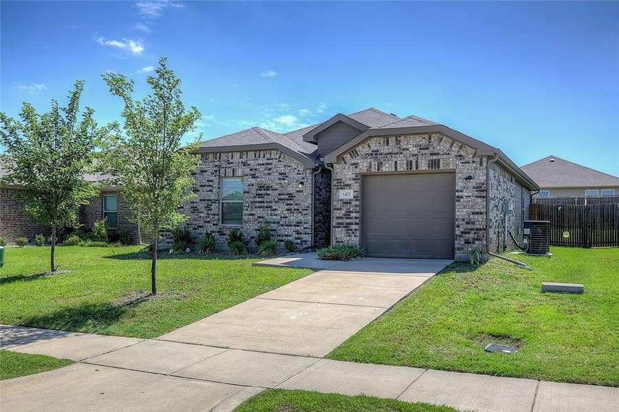 Property photo for 6405 Graceland Drive, Greenville, TX