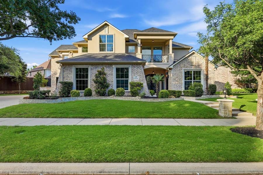 Property photo for 15016 Christopher Lane, Frisco, TX