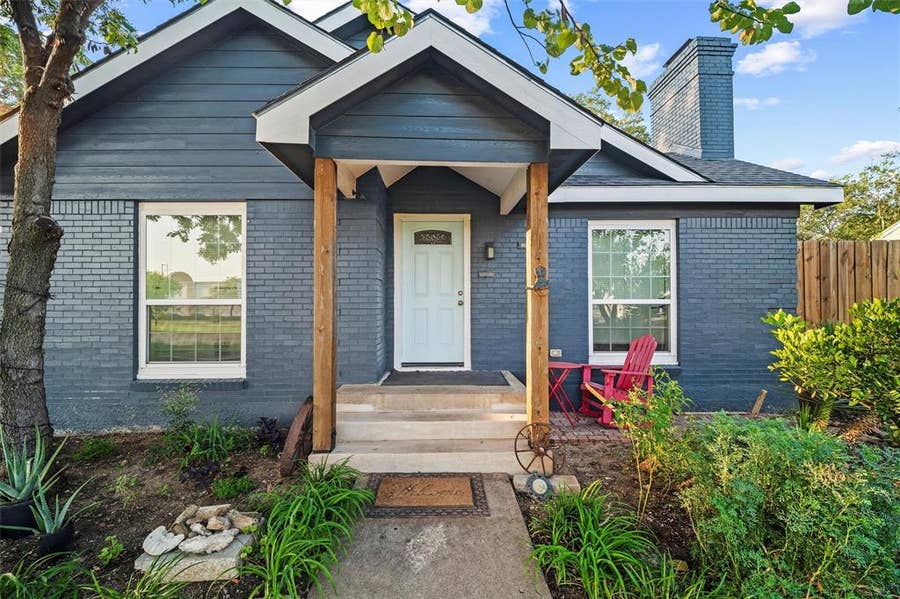 Property photo for 2522 W Jefferson Boulevard, Dallas, TX