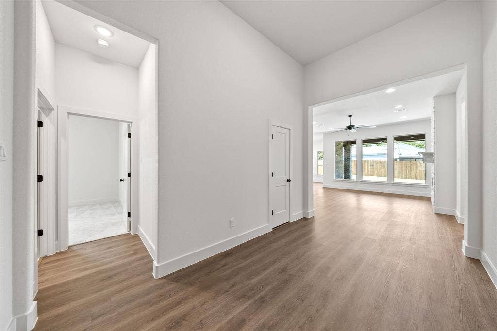 902 Boston Lane, River Oaks, TX 76114 902 Boston Lane, River Oaks, TX 76114