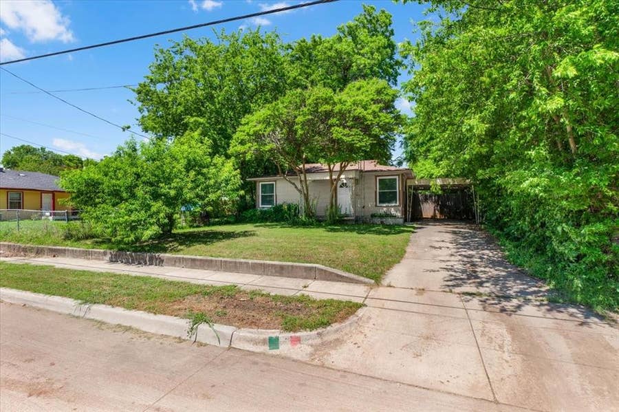 Property photo for 2532 Chicago Avenue, Fort Worth, TX