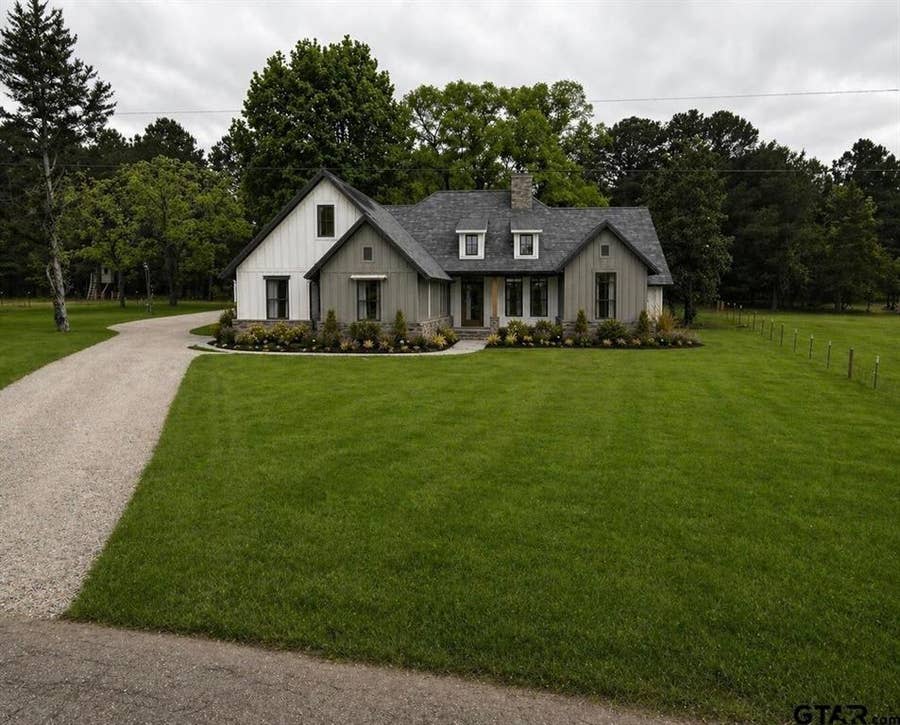 Property photo for 13041 County Road 4122, Lindale, TX