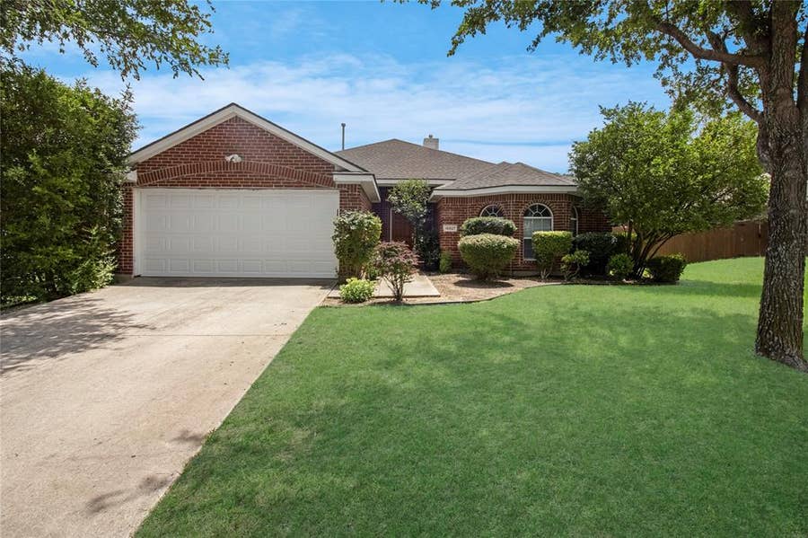 Property photo for 15827 Appaloosa Drive, Frisco, TX