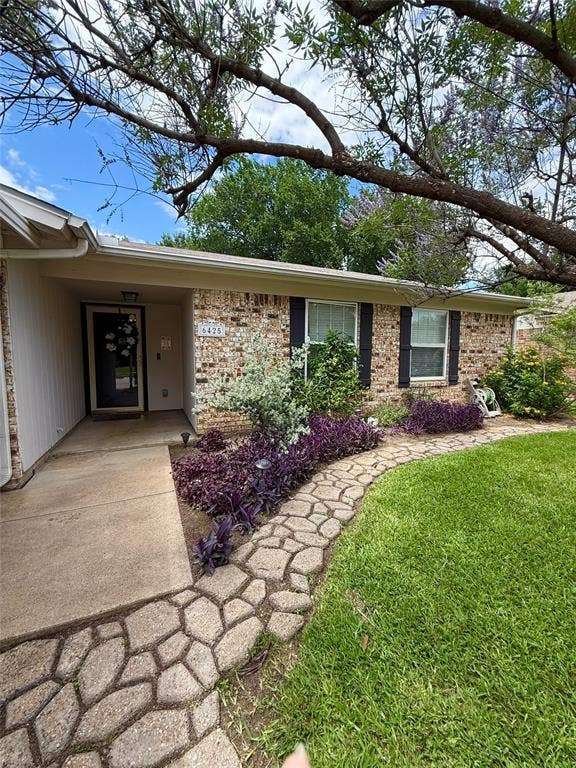 6425 Old Mill Circle, Watauga, TX 76148 6425 Old Mill Circle, Watauga, TX 76148