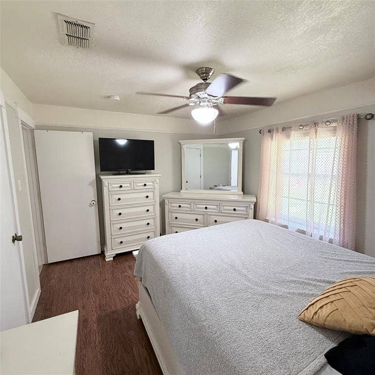6425 Old Mill Circle, Watauga, TX 76148 6425 Old Mill Circle, Watauga, TX 76148