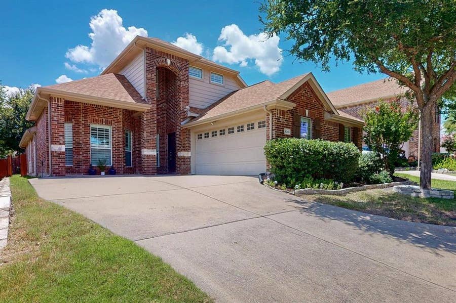 Property photo for 8313 Loma Alta Trail, McKinney, TX