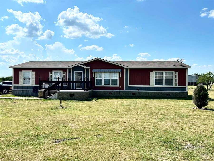 Property photo for 5055 Holly Street, Crandall, TX