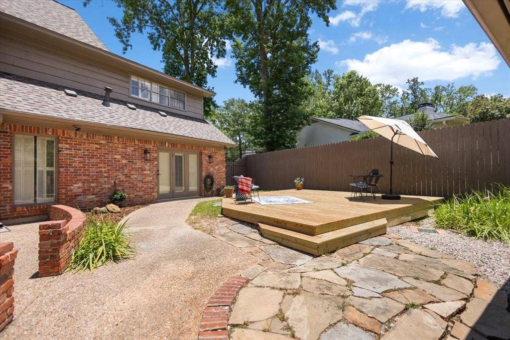 5911 Foxcroft Road, Tyler, TX 75703 5911 Foxcroft Road, Tyler, TX 75703