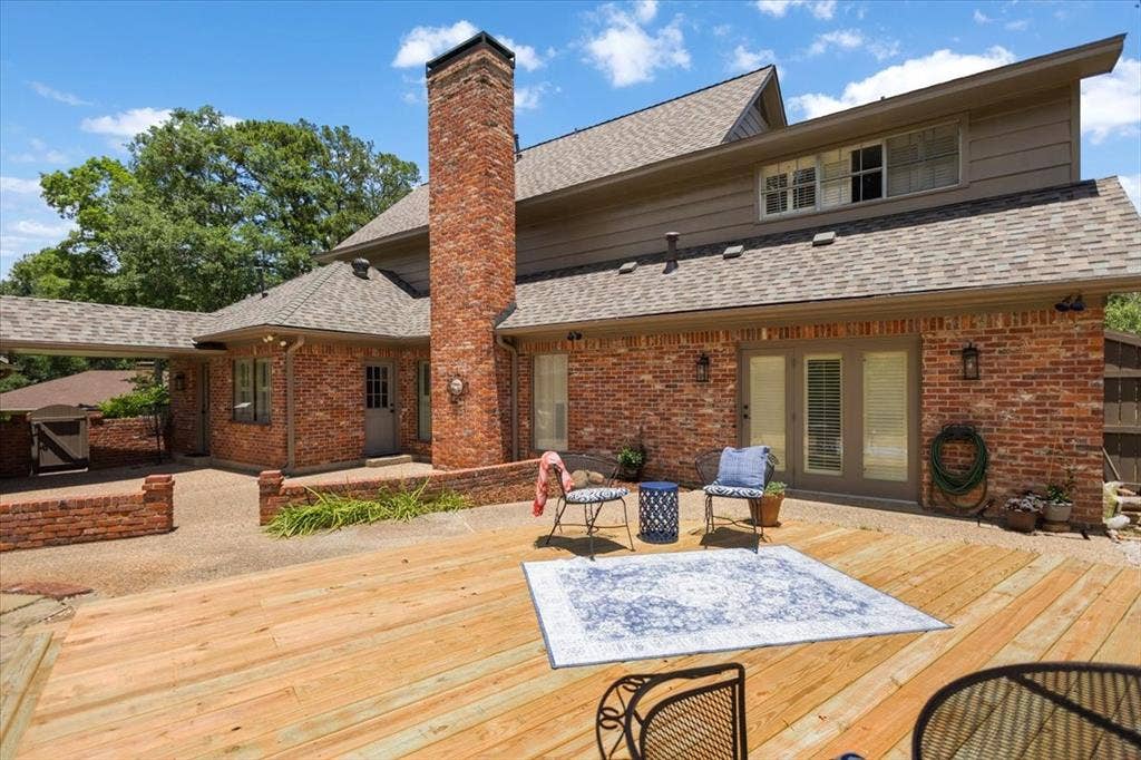 5911 Foxcroft Road, Tyler, TX 75703 5911 Foxcroft Road, Tyler, TX 75703