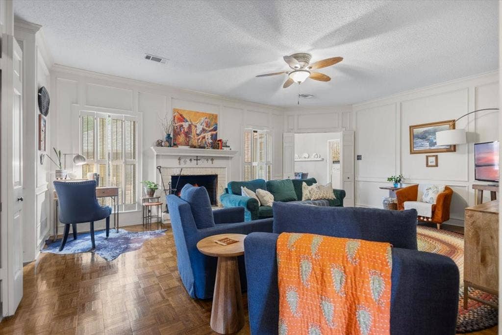 5911 Foxcroft Road, Tyler, TX 75703 5911 Foxcroft Road, Tyler, TX 75703