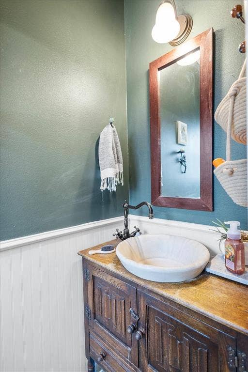 5911 Foxcroft Road, Tyler, TX 75703 5911 Foxcroft Road, Tyler, TX 75703