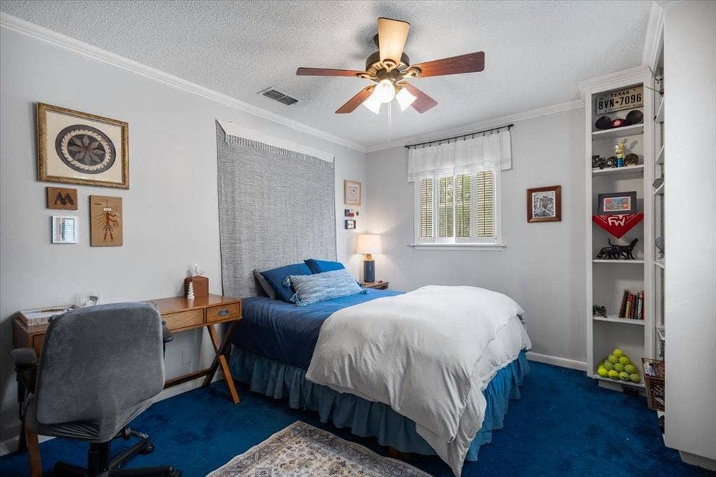 5911 Foxcroft Road, Tyler, TX 75703 5911 Foxcroft Road, Tyler, TX 75703