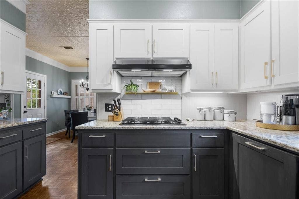 5911 Foxcroft Road, Tyler, TX 75703 5911 Foxcroft Road, Tyler, TX 75703