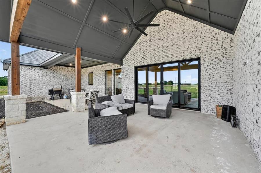 Property photo for 12262 Fm 1384, Justin, TX