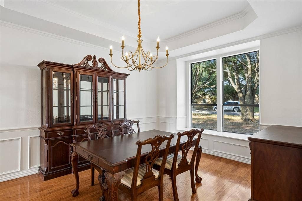 1011 Villa Siete, Mesquite, TX 75181 Light and bright dining room