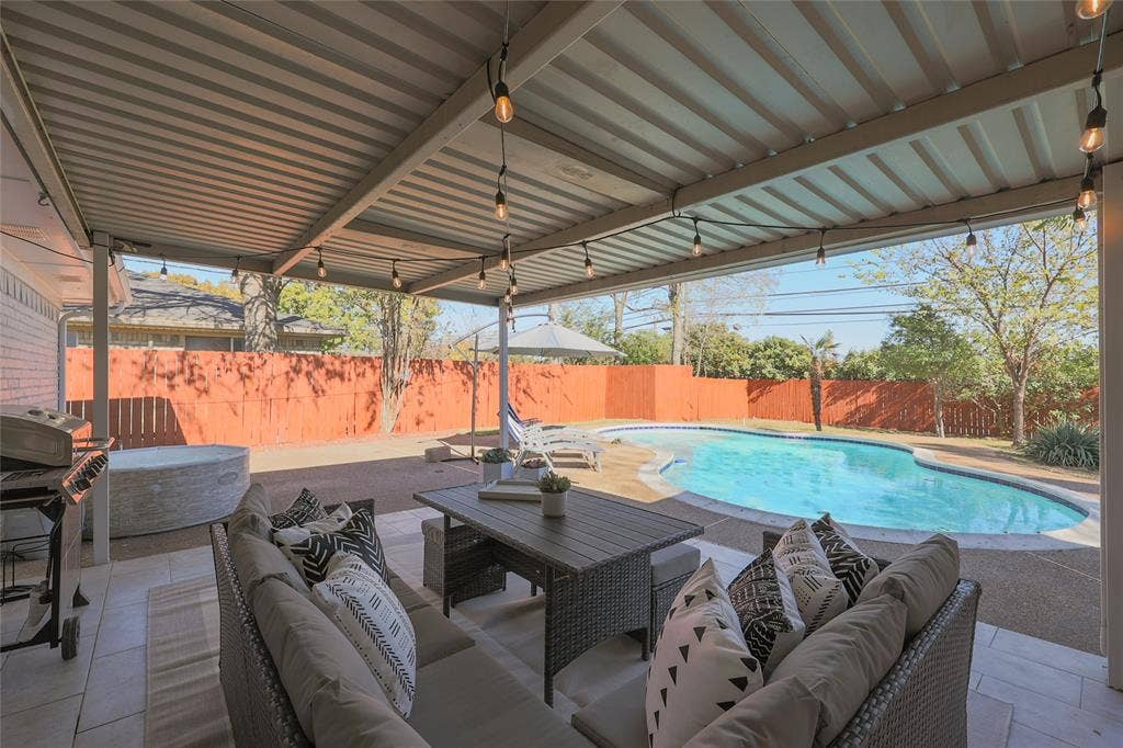 804 Ridgefield Drive, Plano, TX 75075 804 Ridgefield Drive, Plano, TX 75075