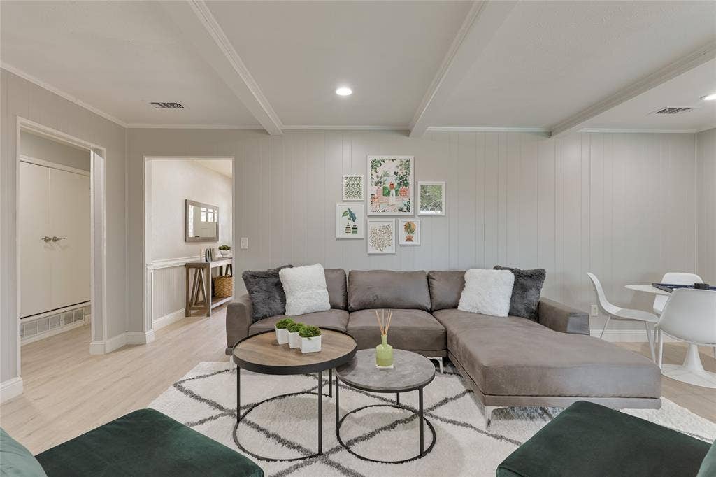 804 Ridgefield Drive, Plano, TX 75075 804 Ridgefield Drive, Plano, TX 75075