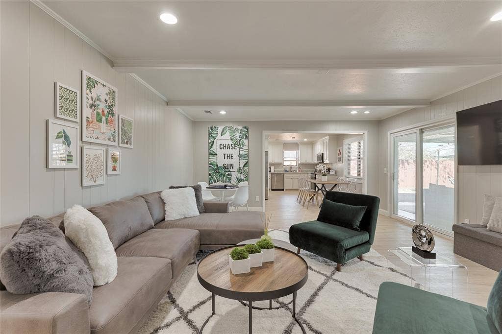 804 Ridgefield Drive, Plano, TX 75075 804 Ridgefield Drive, Plano, TX 75075