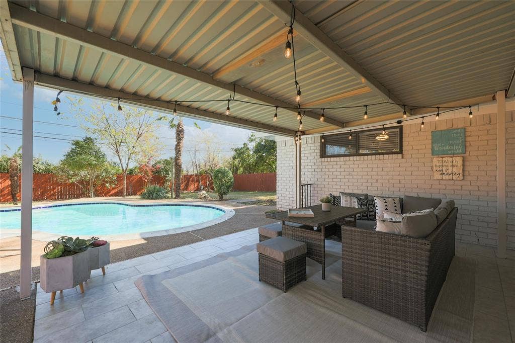 804 Ridgefield Drive, Plano, TX 75075 804 Ridgefield Drive, Plano, TX 75075