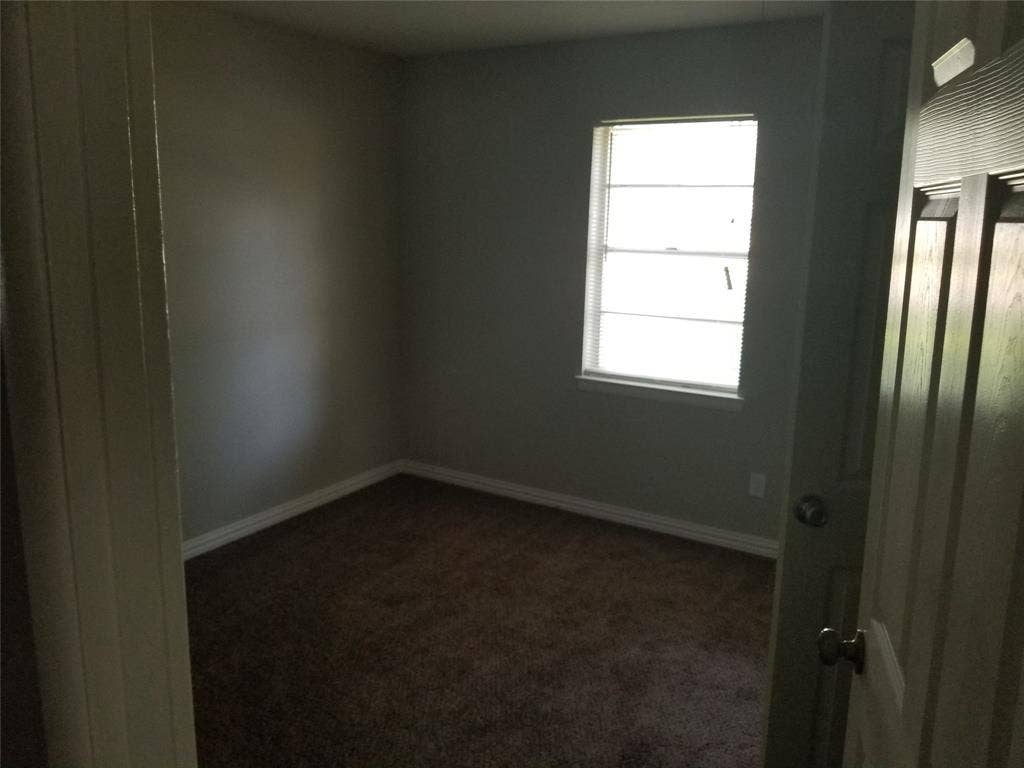 3460 Edith Lane, Haltom City, TX 76117 3460 Edith Lane, Haltom City, TX 76117