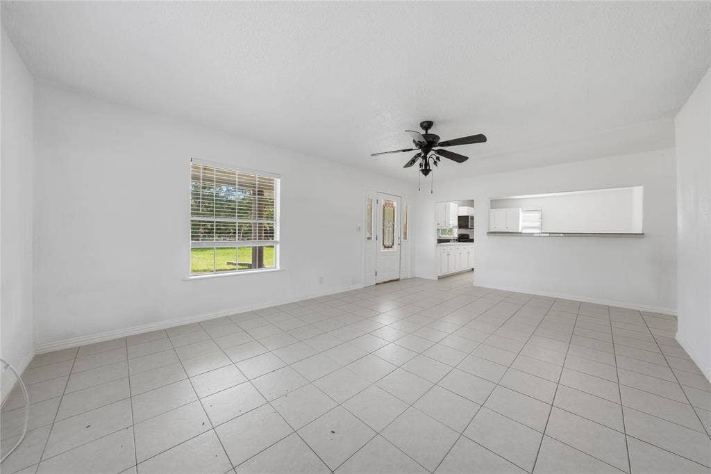 28008 W Oak Ridge Road, Kemp, TX 75143 28008 W Oak Ridge Road, Kemp, TX 75143
