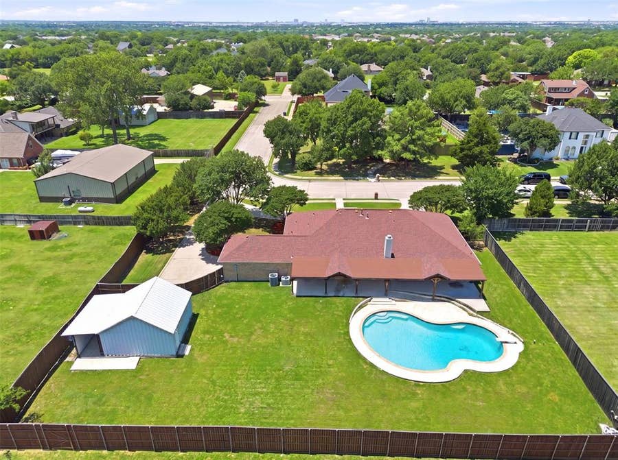 Property photo for 6806 Burning Bush, Sachse, TX