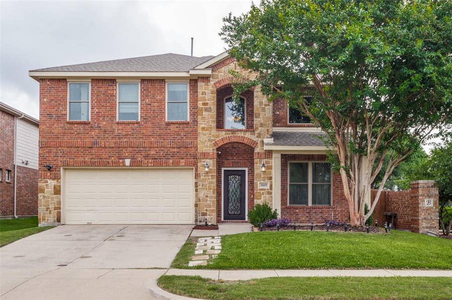 Property photo for 3809 Pitchstone Drive, McKinney, TX