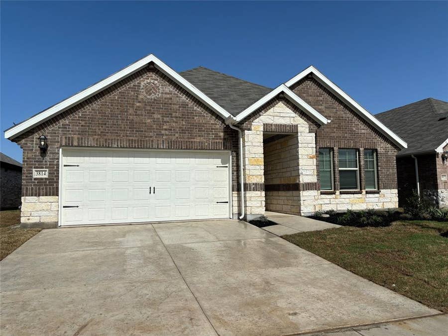 Property photo for 3814 Meredith Drive, Farmersville, TX