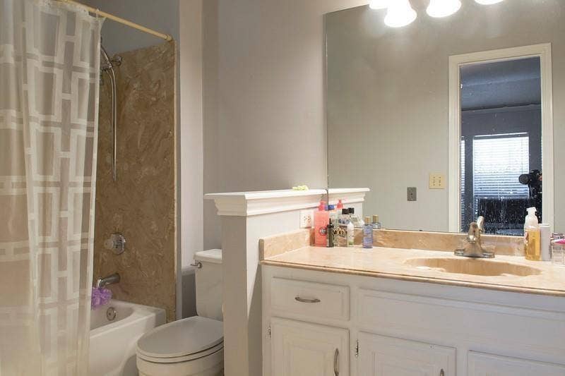 1100 Wimbledon Lane, Plano, TX 75075 1100 Wimbledon Lane, Plano, TX 75075