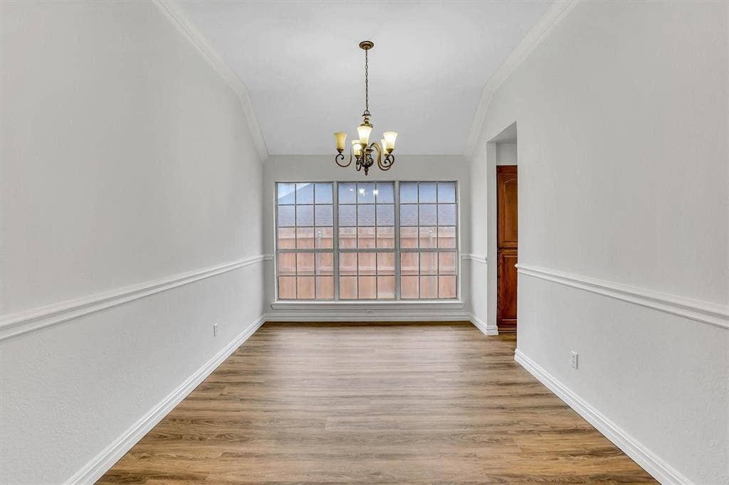 428 Shelby Drive, Burleson, TX 76028 428 Shelby Drive, Burleson, TX 76028