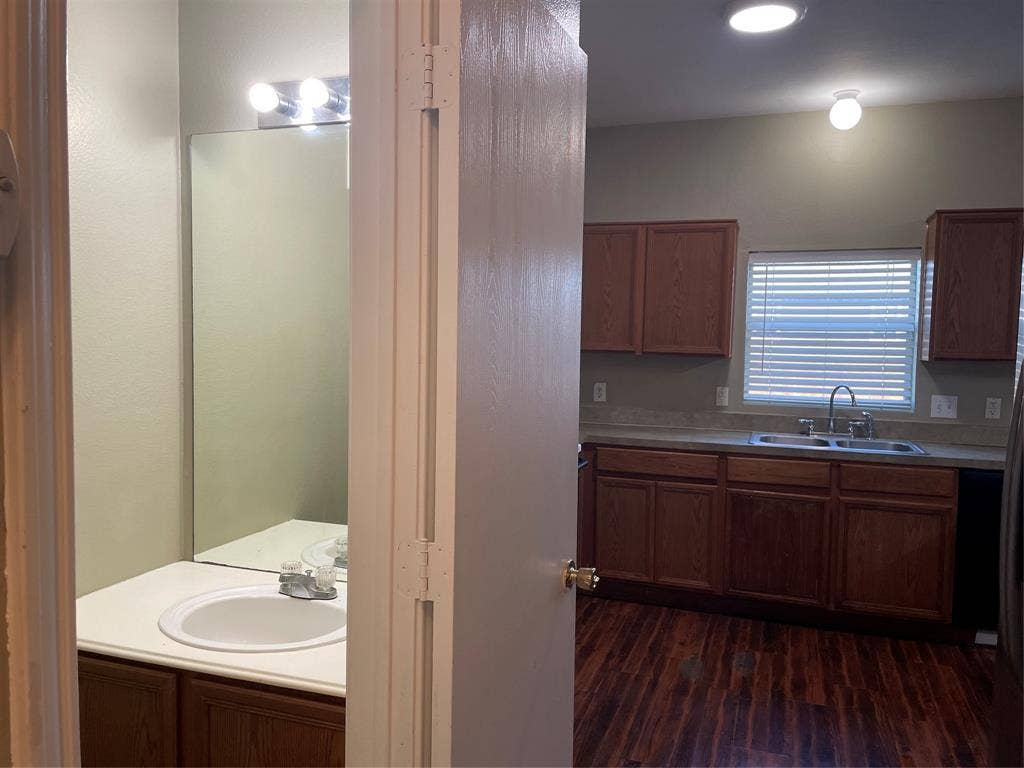 817 Greene Way, Wylie, TX 75098 1st floor