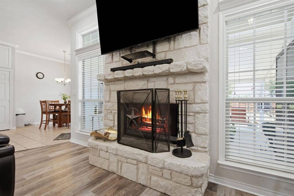 550 Christenberry Road, Springtown, TX 76082 550 Christenberry Road, Springtown, TX 76082