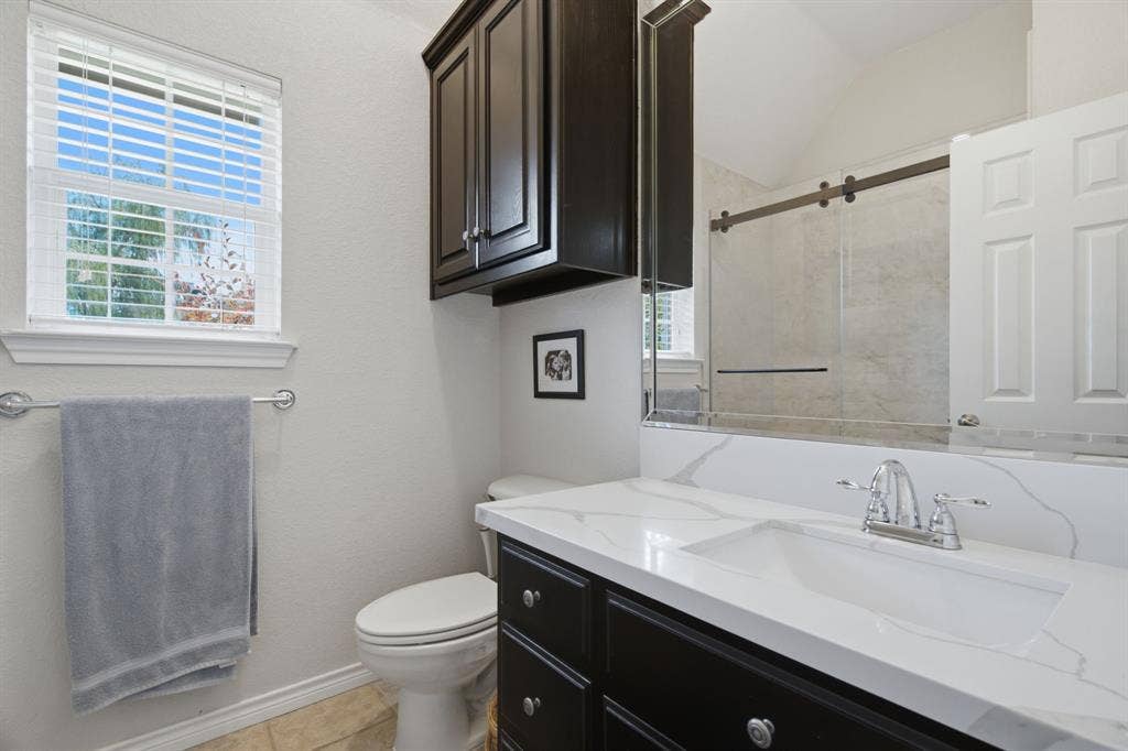 550 Christenberry Road, Springtown, TX 76082 550 Christenberry Road, Springtown, TX 76082