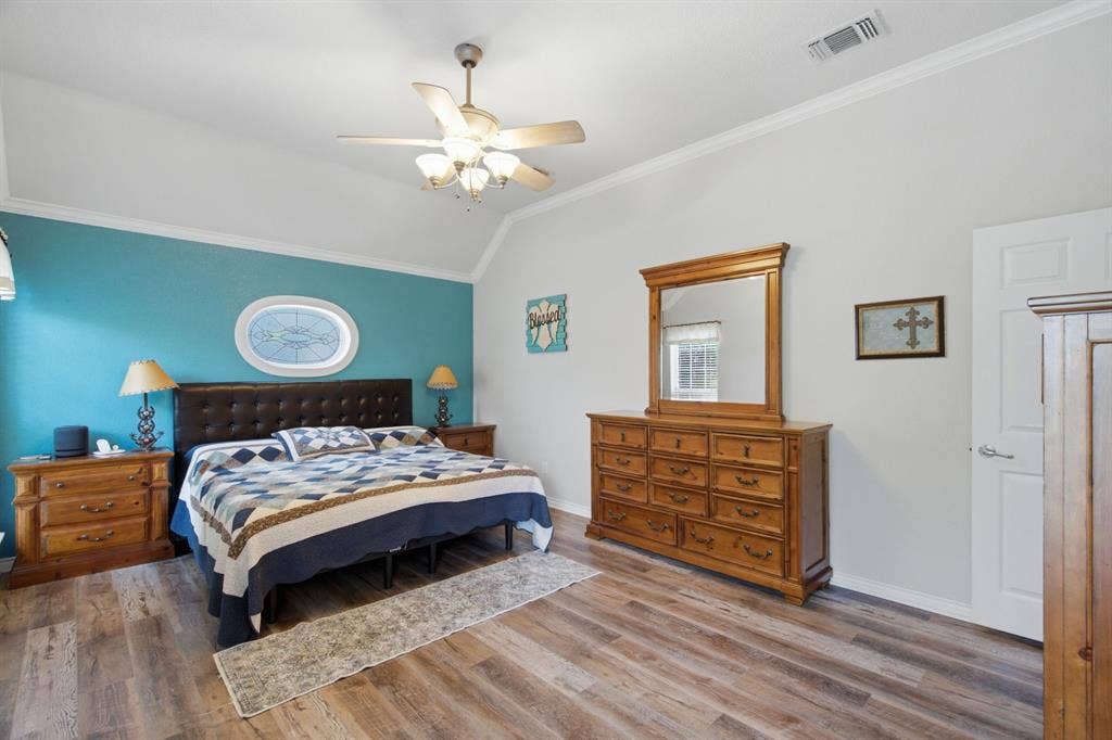 550 Christenberry Road, Springtown, TX 76082 550 Christenberry Road, Springtown, TX 76082