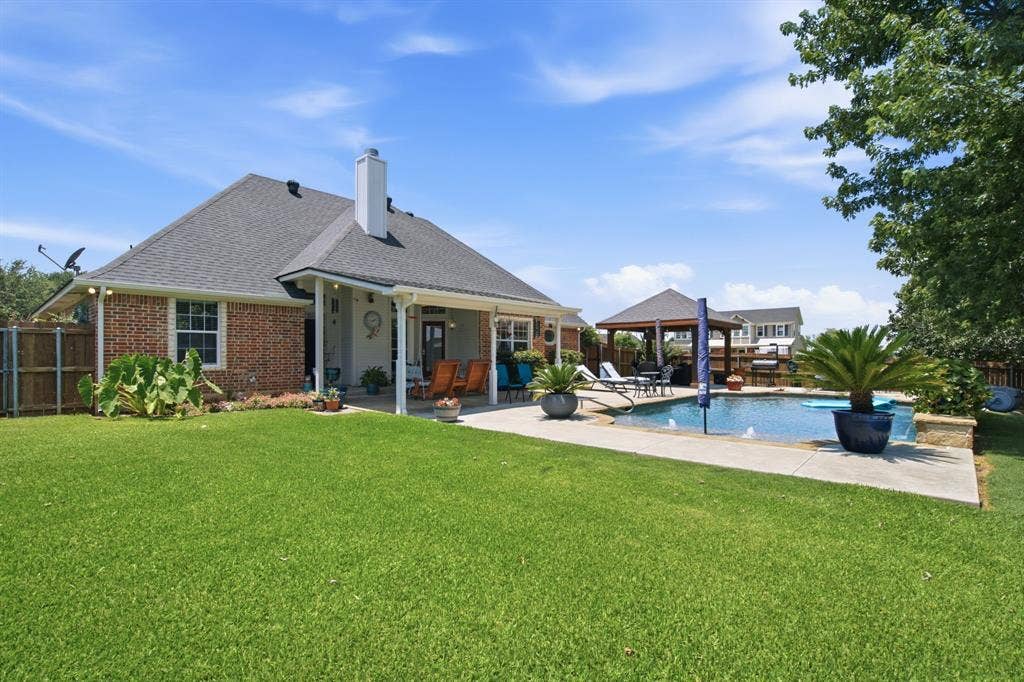 550 Christenberry Road, Springtown, TX 76082 550 Christenberry Road, Springtown, TX 76082
