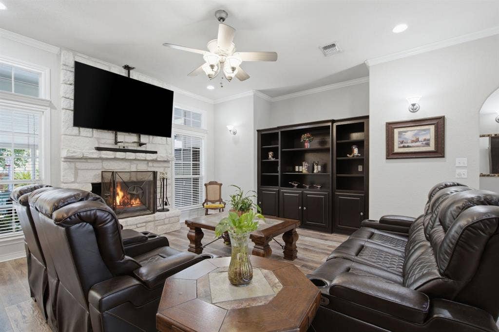 550 Christenberry Road, Springtown, TX 76082 550 Christenberry Road, Springtown, TX 76082