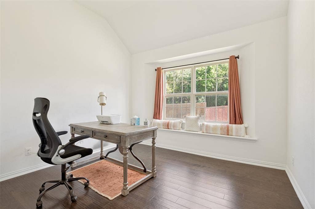 824 State Street, DeSoto, TX 75115 Guest room can be used as an office or workout room.