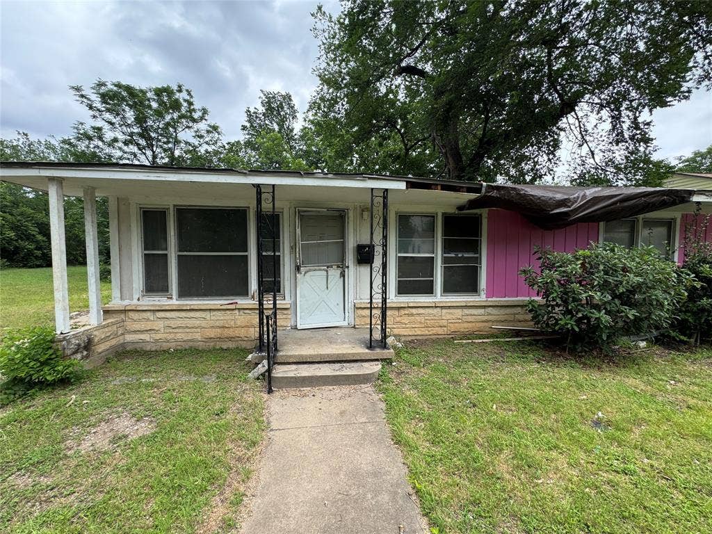 1915 N 13th Street, Waco, TX 76707 1915 N 13th Street, Waco, TX 76707