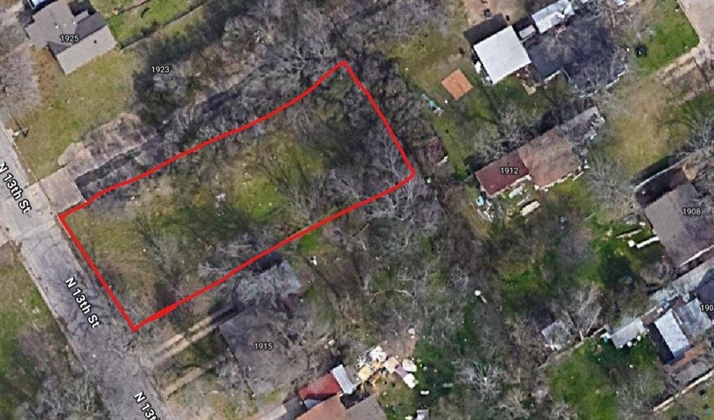 1915 N 13th Street, Waco, TX 76707 1915 N 13th Street, Waco, TX 76707