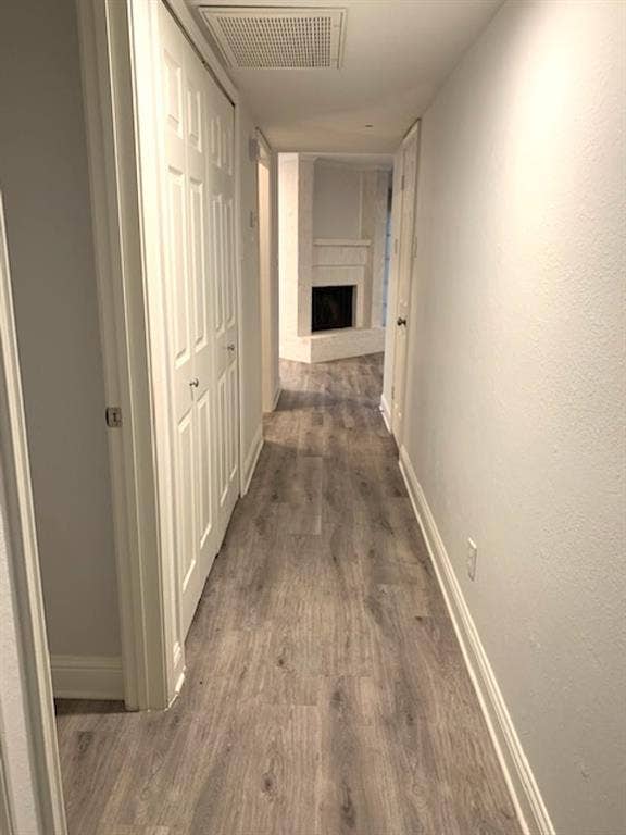16301 Ledgemont Lane, #101, Addison, TX 75001 Hallway from living area towards bedrooms