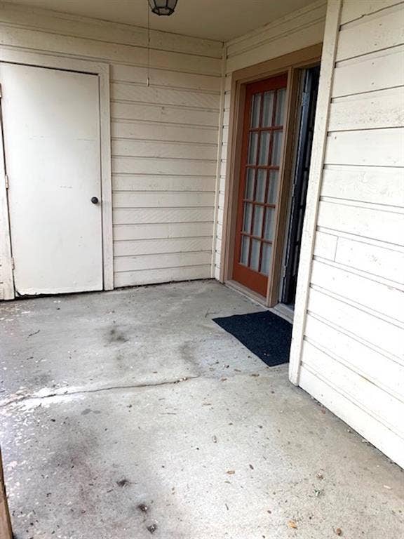 16301 Ledgemont Lane, #101, Addison, TX 75001 Additional storage - closet on patio