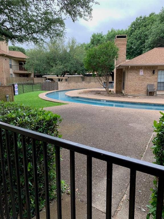 16301 Ledgemont Lane, #101, Addison, TX 75001 Lazy river pool onsite