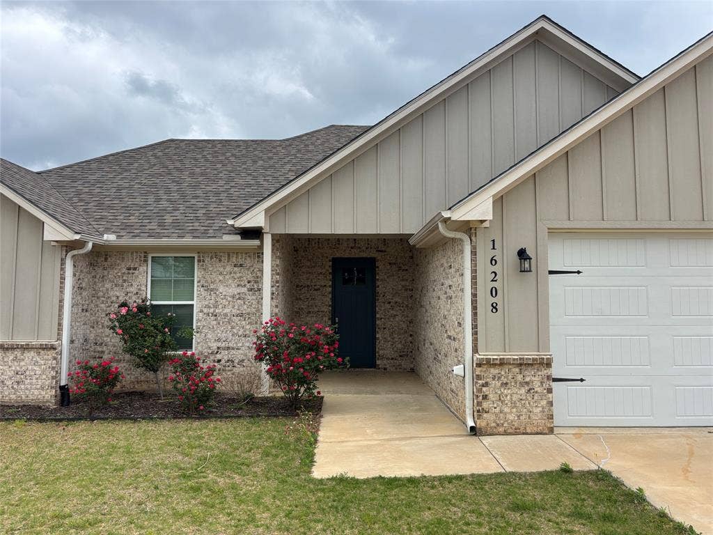 16208 Tulare, Lindale, TX 75771 16208 Tulare, Lindale, TX 75771