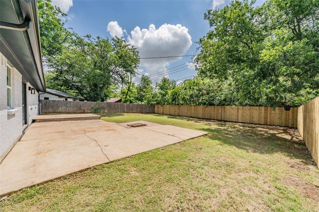 6532 Moonglow Lane, Watauga, TX 76148 6532 Moonglow Lane, Watauga, TX 76148