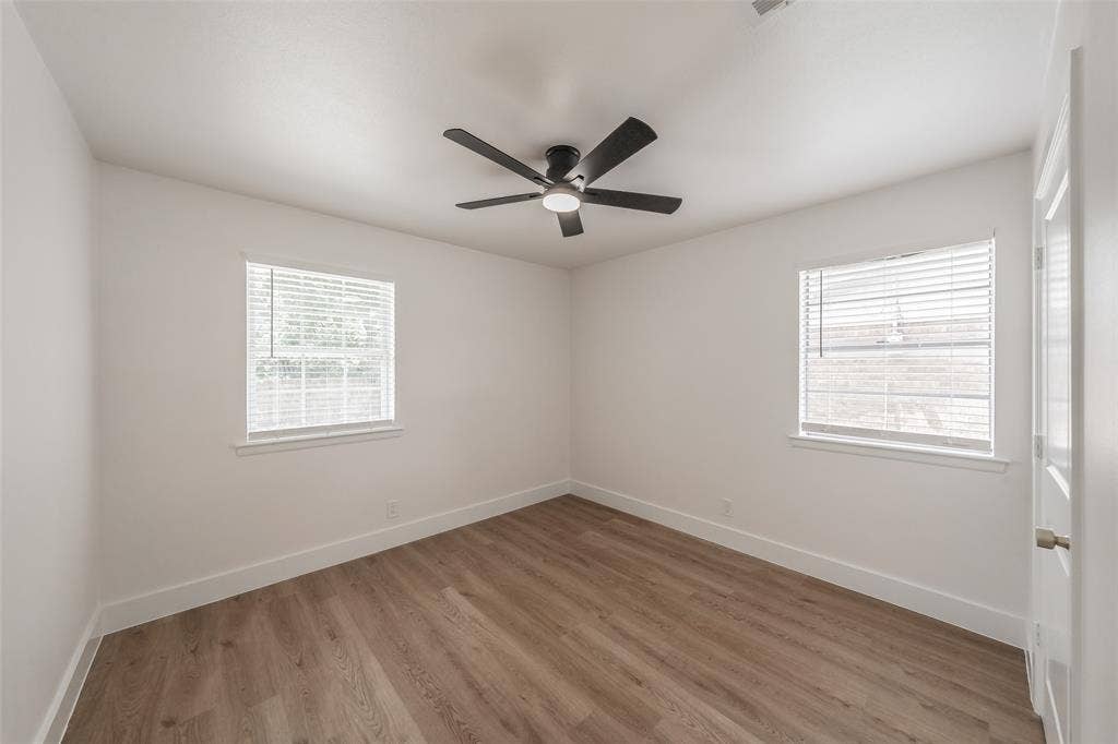 6532 Moonglow Lane, Watauga, TX 76148 6532 Moonglow Lane, Watauga, TX 76148