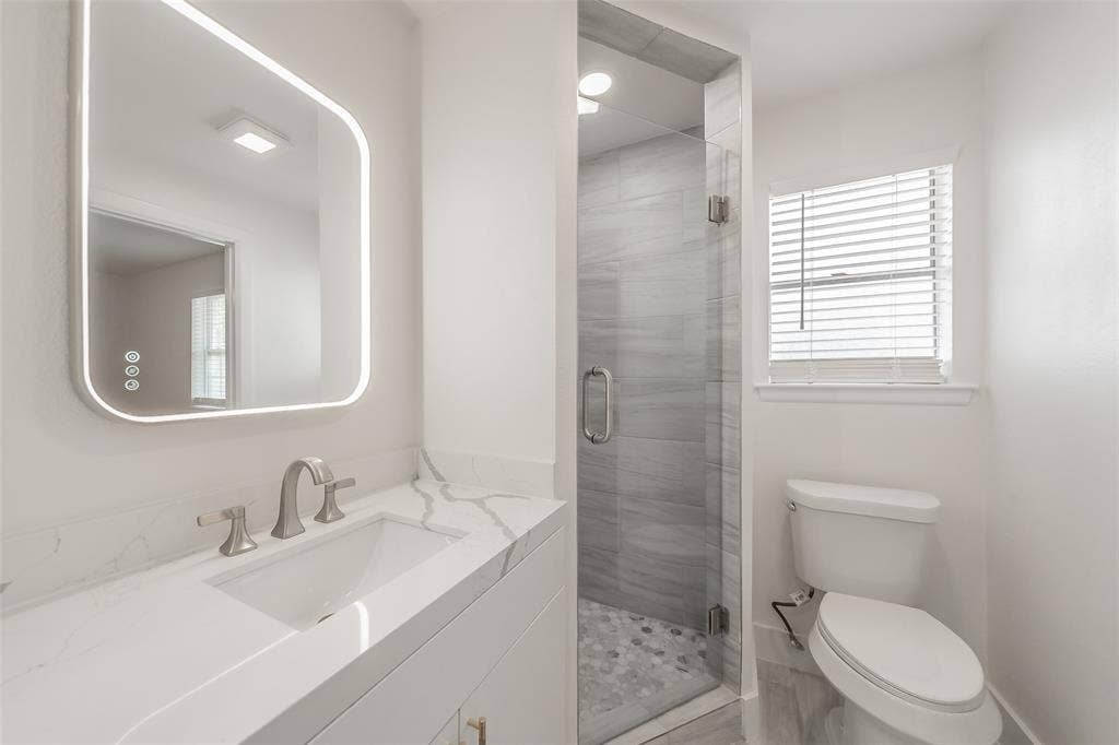 6532 Moonglow Lane, Watauga, TX 76148 6532 Moonglow Lane, Watauga, TX 76148