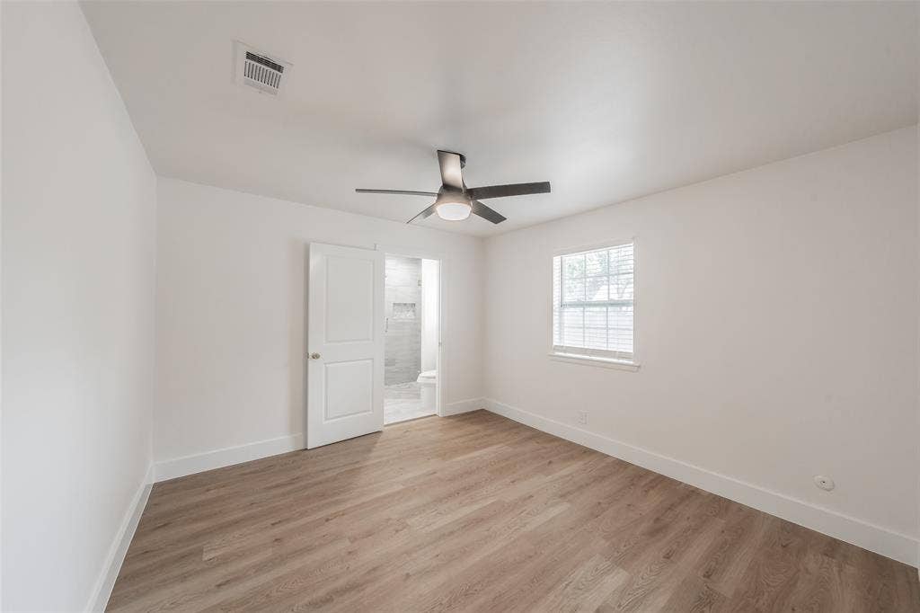 6532 Moonglow Lane, Watauga, TX 76148 6532 Moonglow Lane, Watauga, TX 76148