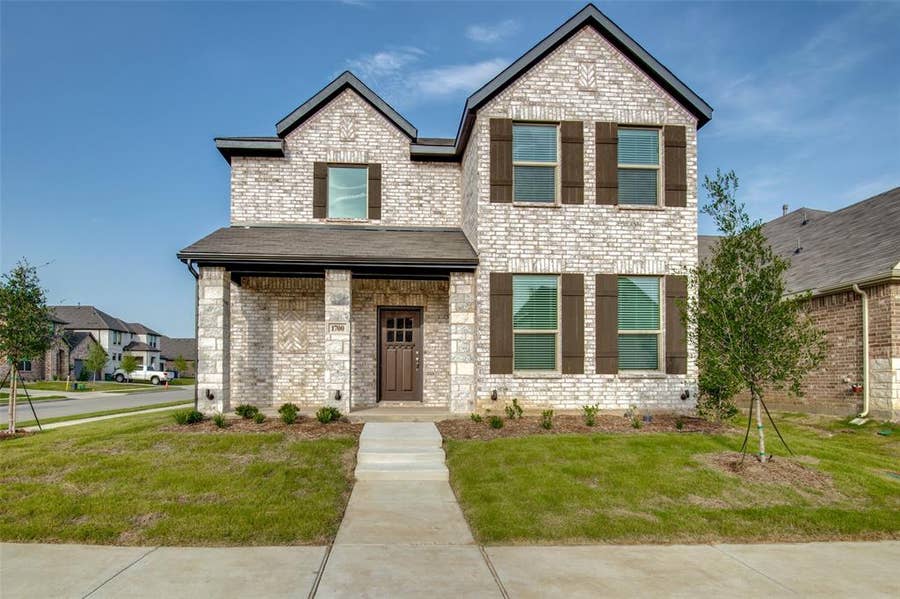 Property photo for 1700 Wayne Lane, Celina, TX