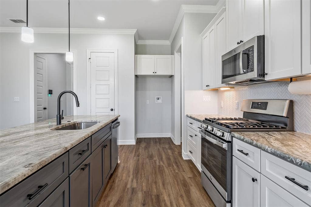1806 Forestdale, Whitehouse, TX 75791 1806 Forestdale, Whitehouse, TX 75791