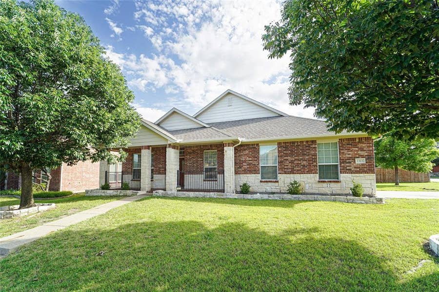 Property photo for 1323 Luverne Drive, Wylie, TX
